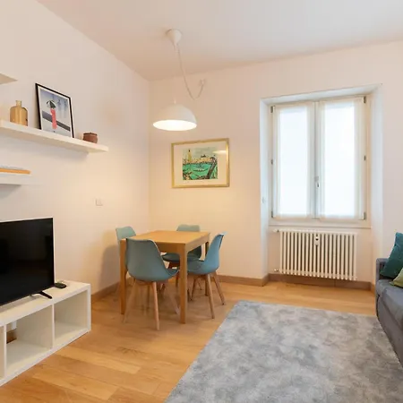 Cozy Vittoria By Postcardsfrom Apartment
