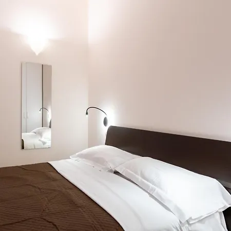 Cozy Vittoria By Postcardsfrom Verona