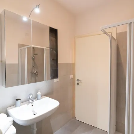 Cozy Vittoria By Postcardsfrom Apartment